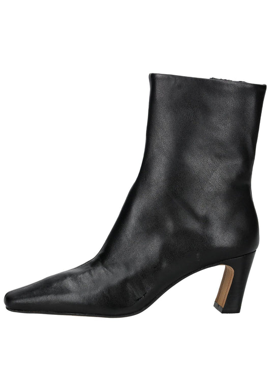 Inuovo Stiefelette Leder Schwarz