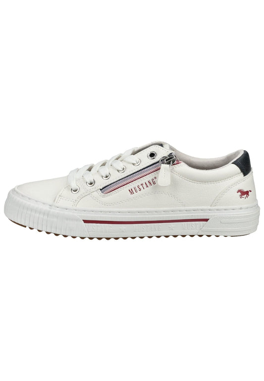 Mustang Sneaker Lederimitat Weiß