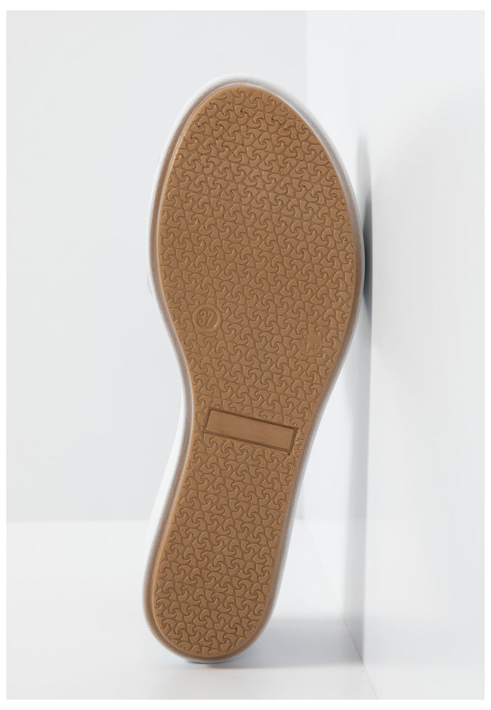 Inuovo Pantoletten Leder Silber - surf4shoes