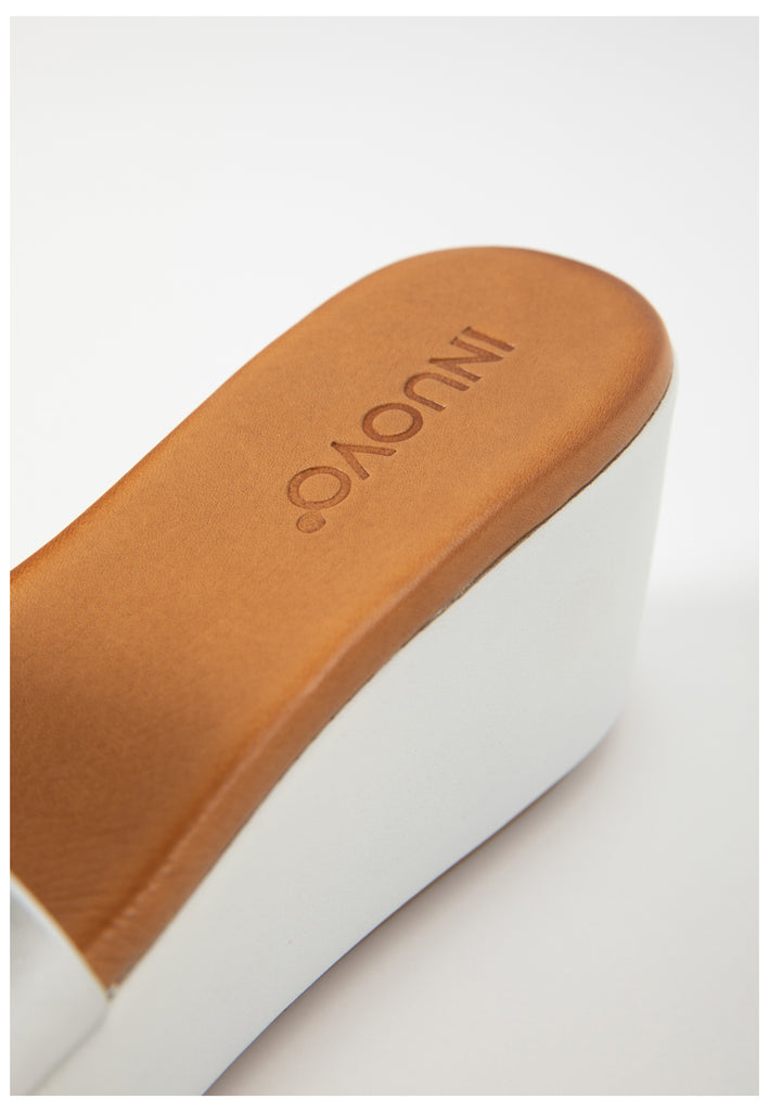 Inuovo Pantoletten Leder Silber - surf4shoes