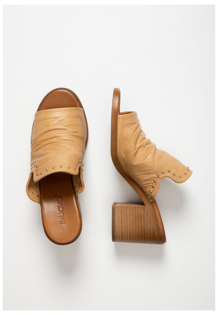 Inuovo Pantoletten Leder Hellbraun - surf4shoes