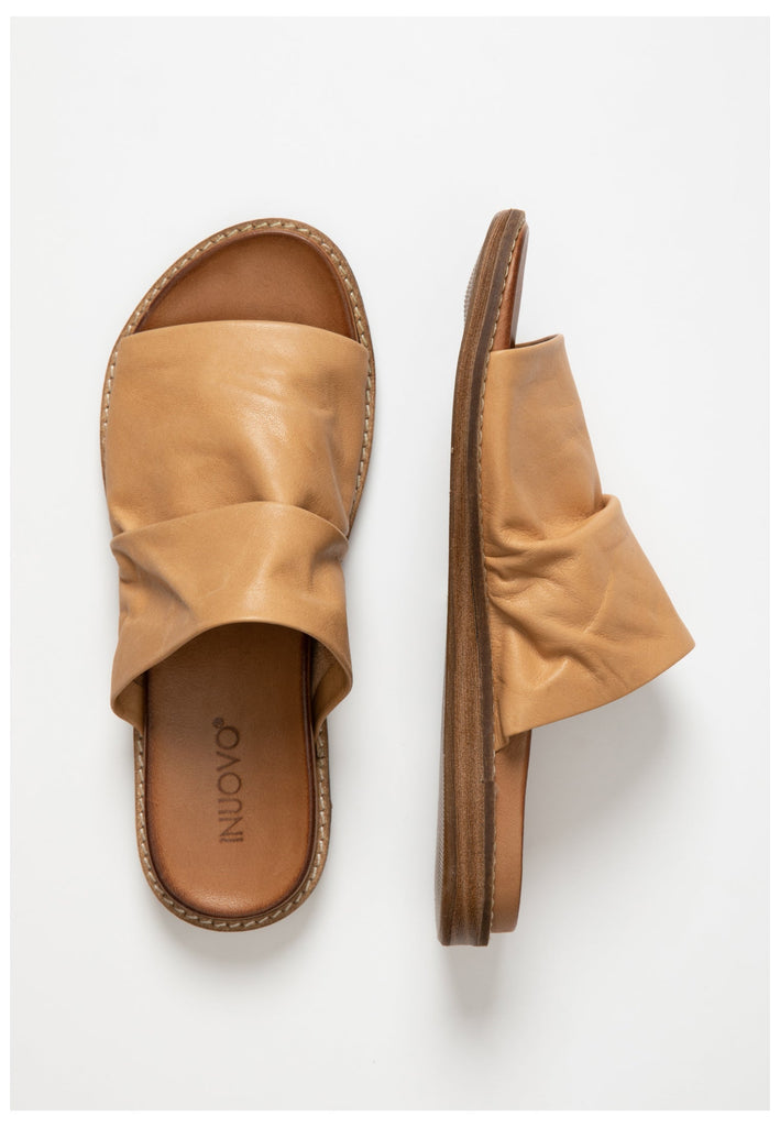 Inuovo Pantoletten Leder Hellbraun - surf4shoes