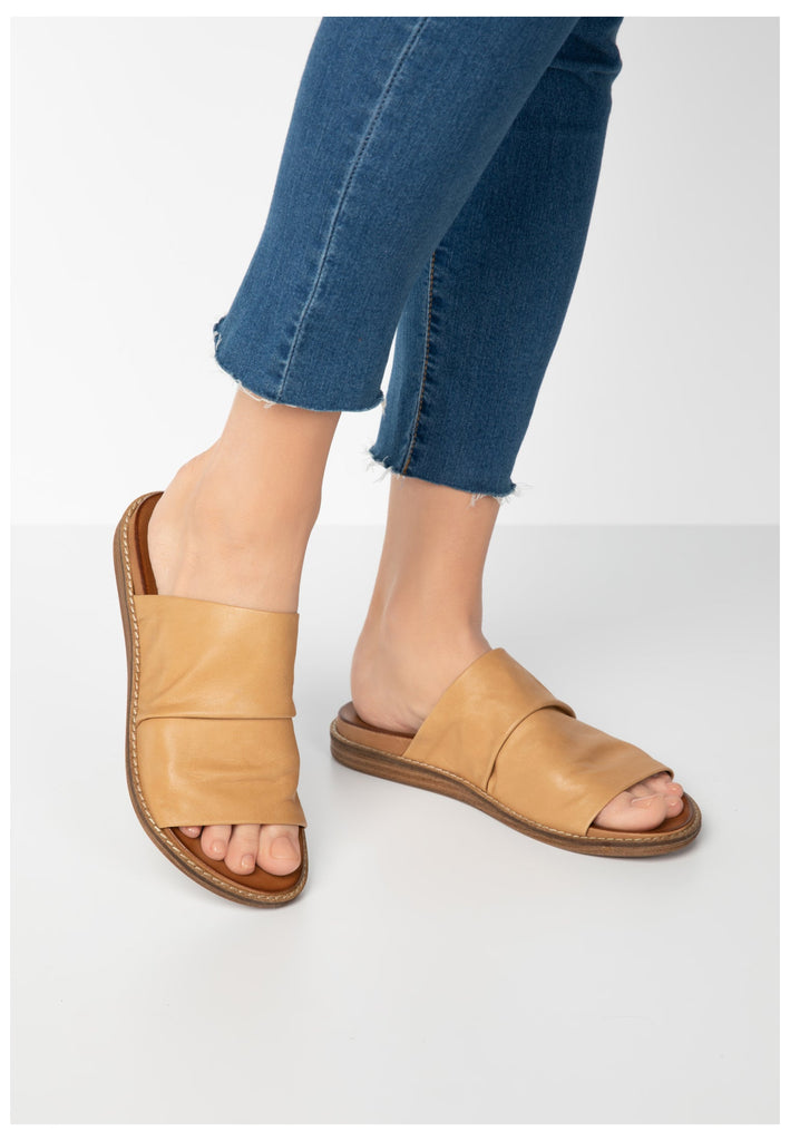 Inuovo Pantoletten Leder Hellbraun - surf4shoes