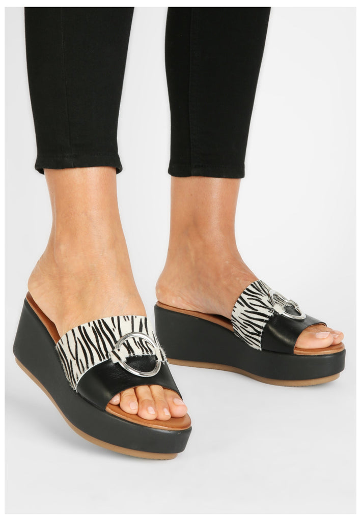 Inuovo Pantoletten Leder Schwarz/Weiß - surf4shoes