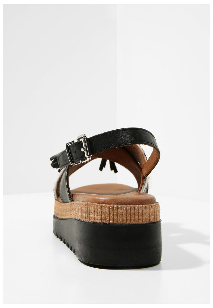 Inuovo Pantoletten Leder Schwarz/Weiß - surf4shoes