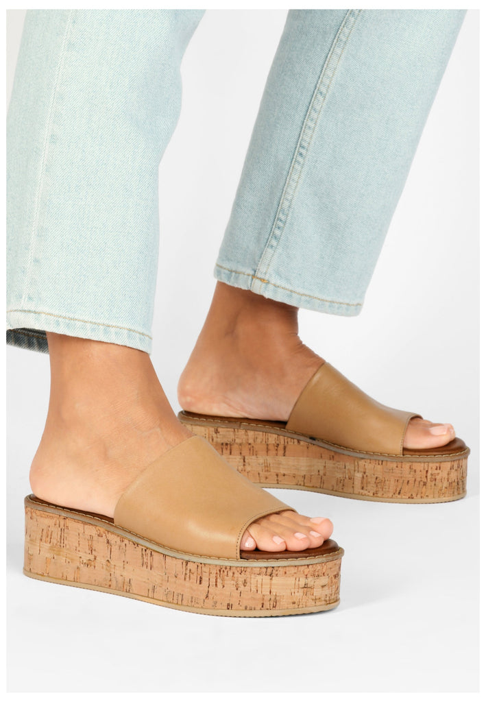 Inuovo Pantoletten Leder Hellbraun - surf4shoes