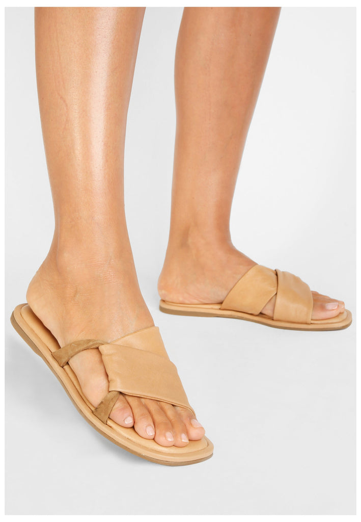 Inuovo Pantoletten Leder Hellbraun - surf4shoes