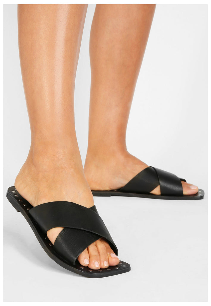 Inuovo Pantoletten Leder Schwarz - surf4shoes