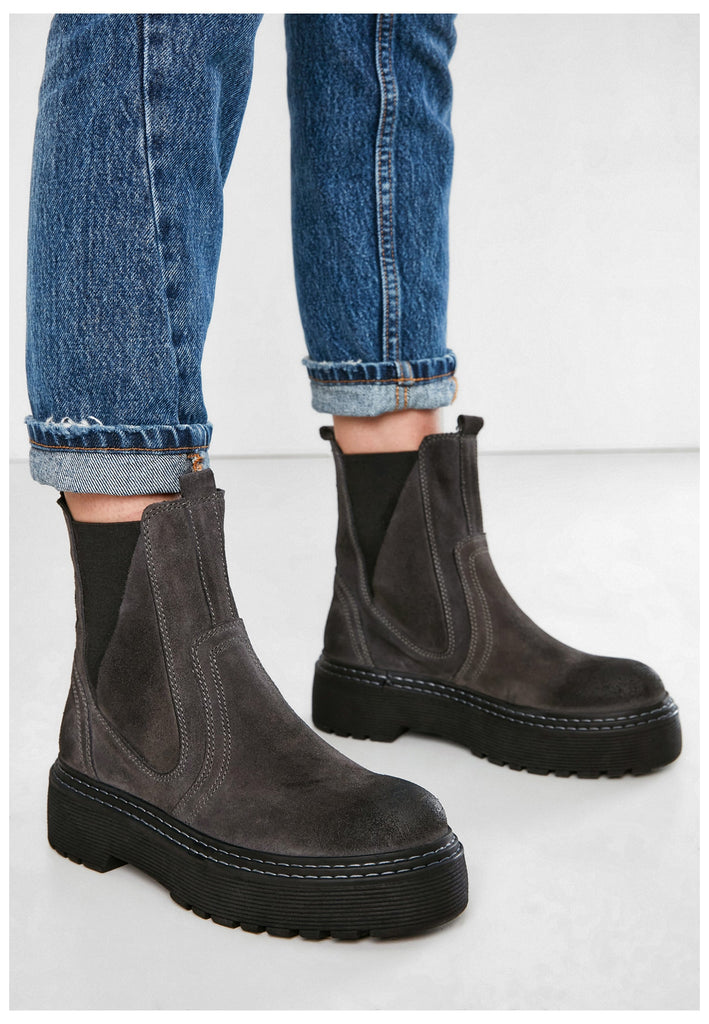 Inuovo Stiefelette Veloursleder Graphite - surf4shoes