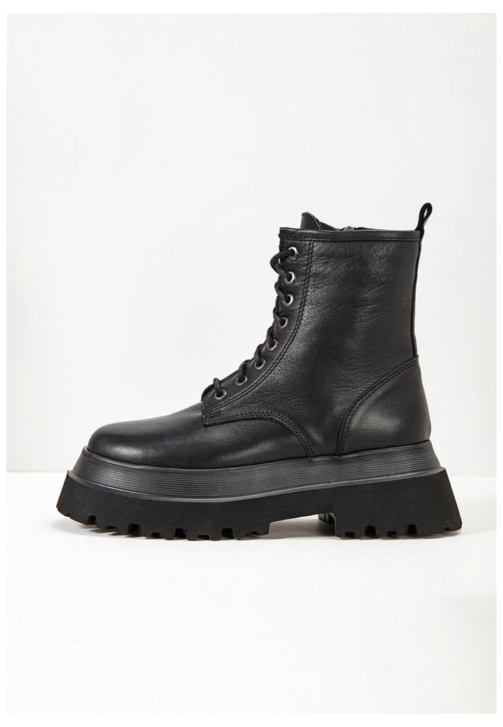 Inuovo Stiefelette Leder Schwarz - surf4shoes