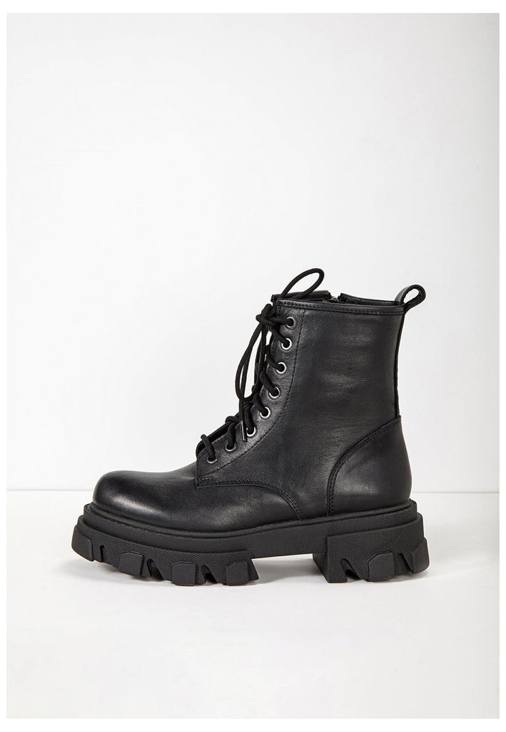 Inuovo Stiefelette Leder Schwarz - surf4shoes