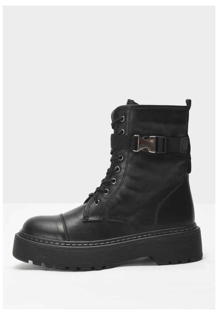 Inuovo Stiefelette Leder Schwarz - surf4shoes