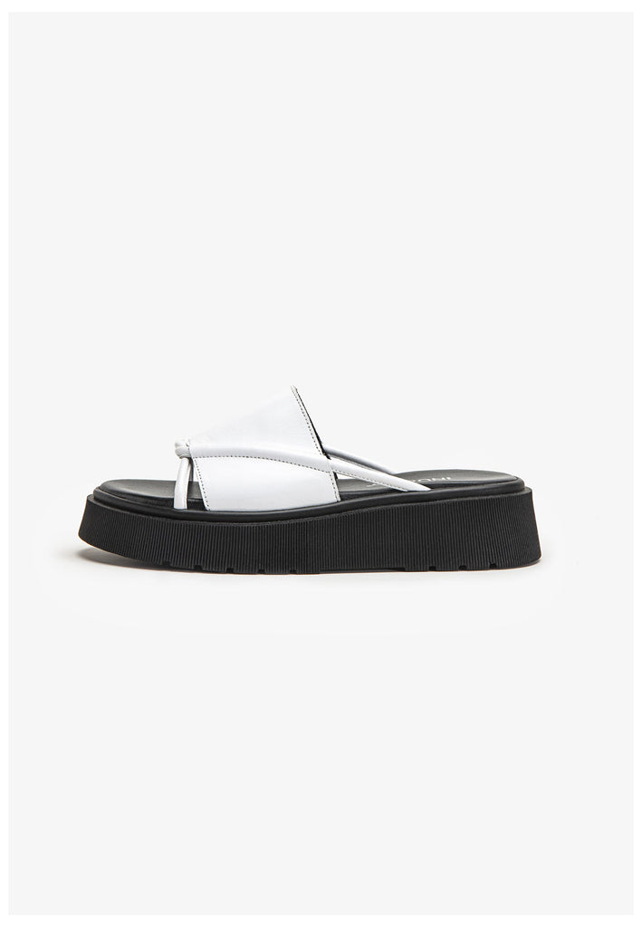 Inuovo Pantoletten Leder Black/White - surf4shoes