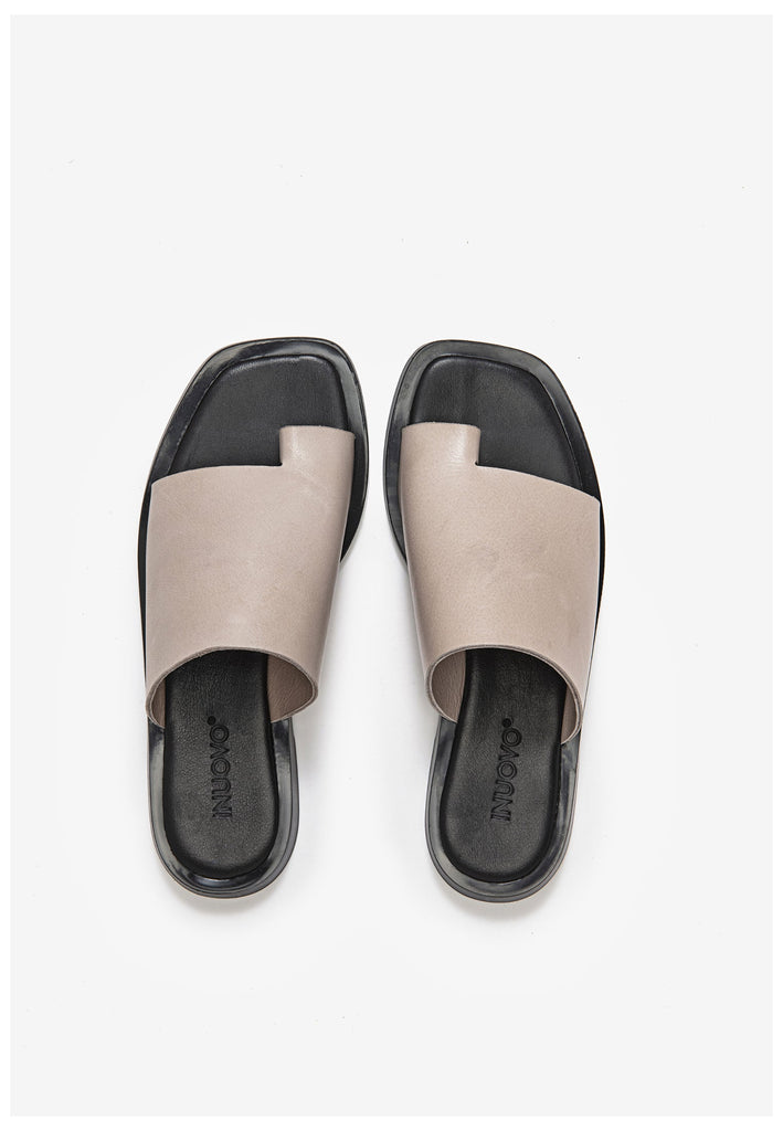 Inuovo Zehensteg Leder Grau - surf4shoes