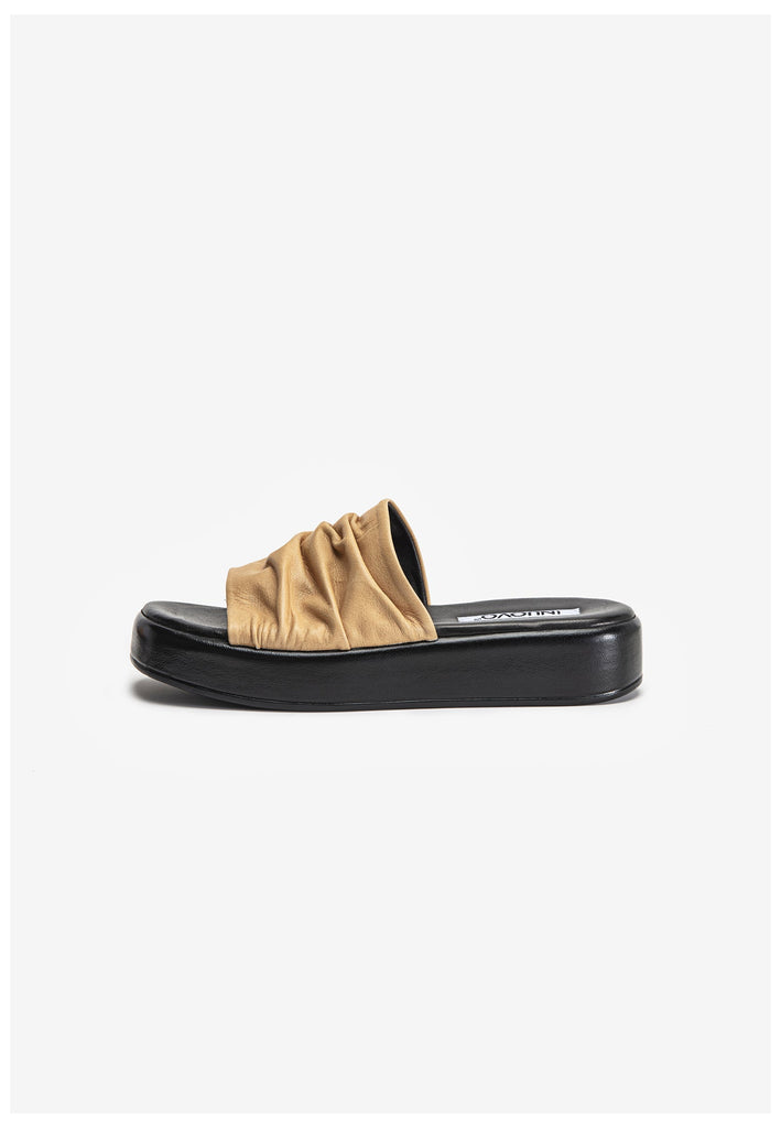 Inuovo Pantoletten Leder Hellbraun - surf4shoes