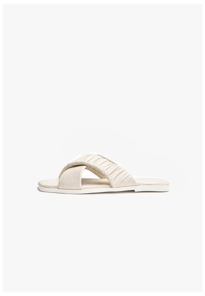 Inuovo Pantoletten Leder Creme - surf4shoes