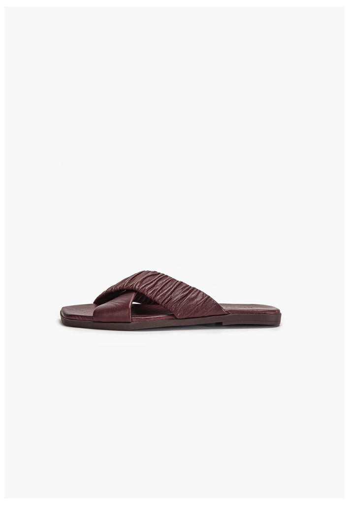 Inuovo Pantoletten Leder Dunkelrot - surf4shoes