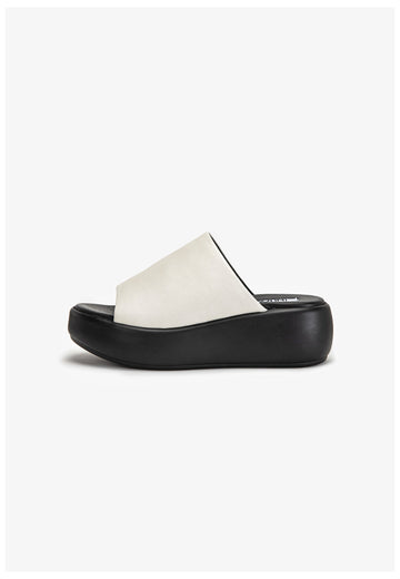 Inuovo Pantoletten Leder Creme - surf4shoes