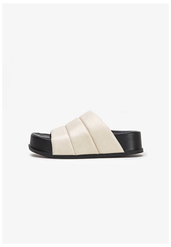 Inuovo Pantoletten Leder Hellbeige - surf4shoes