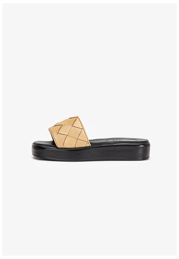 Inuovo Pantoletten Leder Hellbraun - surf4shoes