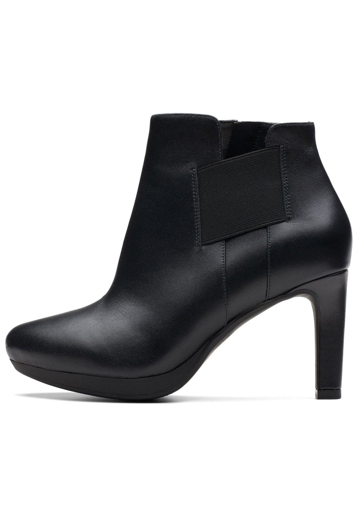 Clarks Stiefelette Leder/Textil Black - surf4shoes