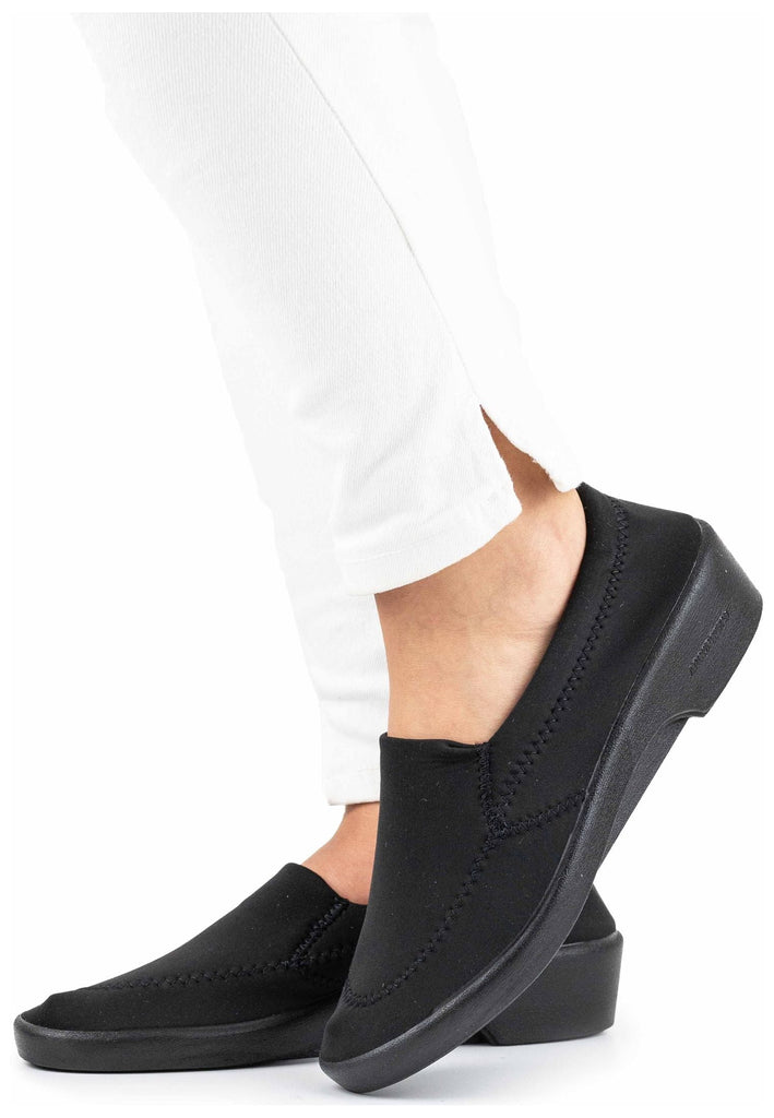 ARCOPEDICO Slipper Stretch Schwarz