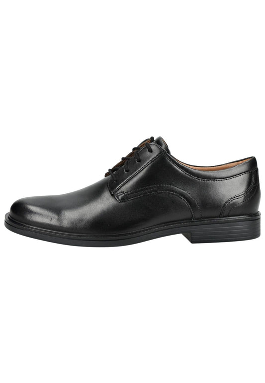 Clarks Businessschuhe Leder Schwarz