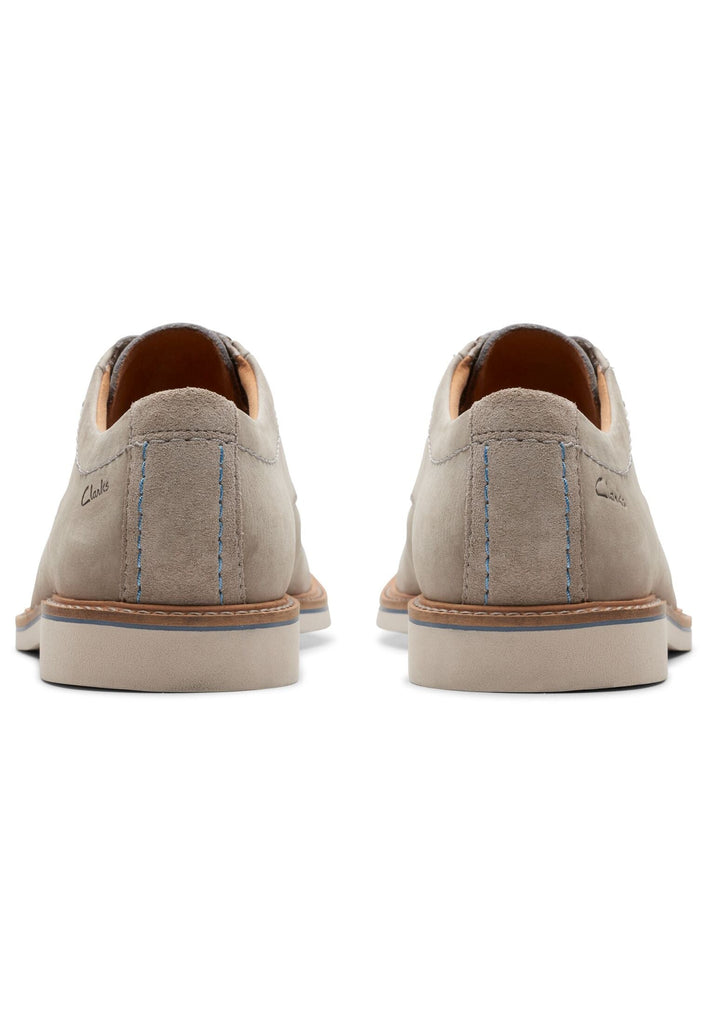 Clarks Businessschuhe Nubukleder Hellgrau