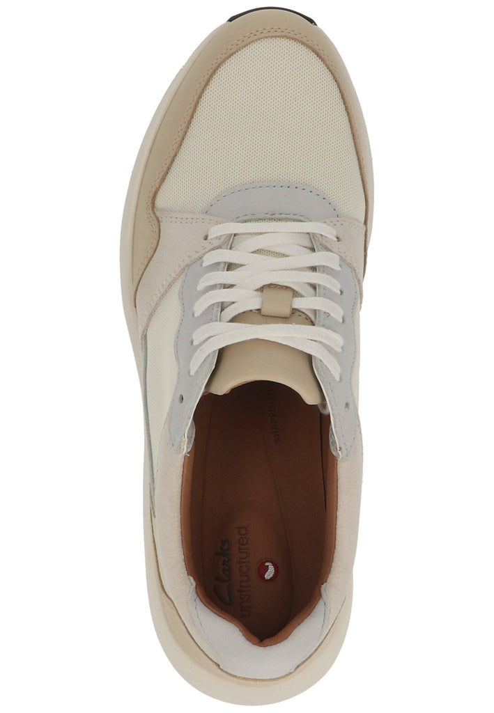 Clarks Sneaker Lederimitat/Textil Weiß