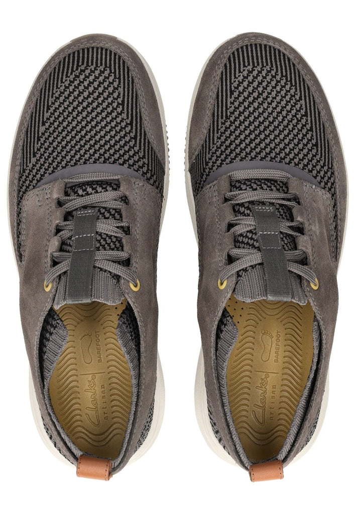 Clarks Sneaker Veloursleder/Textil Grau