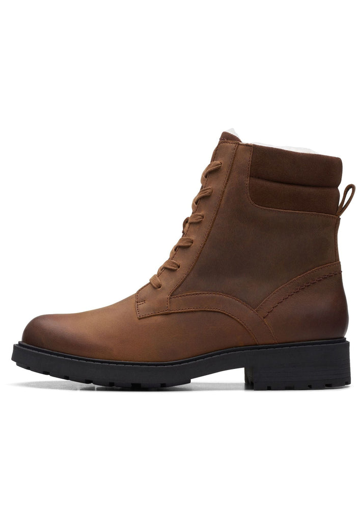 Clarks Stiefelette Nubukleder Braun Warmfutter