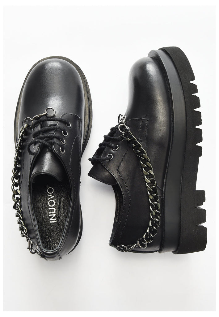 Inuovo Halbschuhe Leder Schwarz