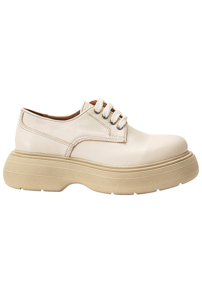 Inuovo Halbschuhe Leder Weiß