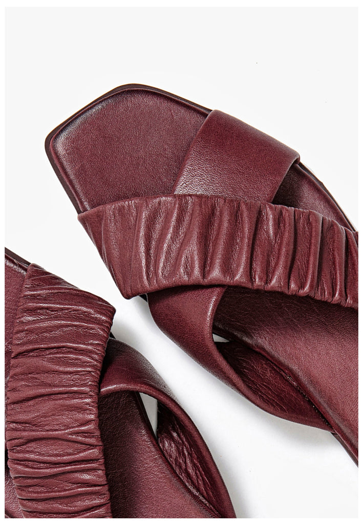 Inuovo Pantoletten Leder Dunkelrot