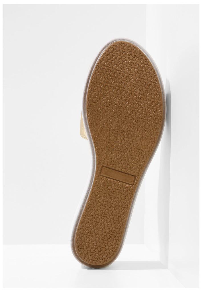Inuovo Pantoletten Leder Gold