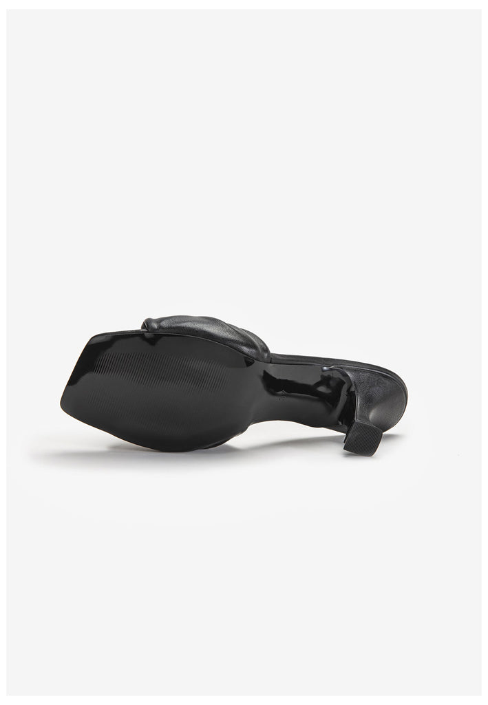 Inuovo Pantoletten Leder Schwarz