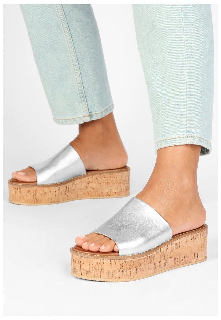 Inuovo Pantoletten Leder Silber