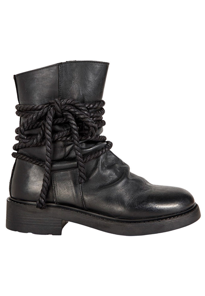 Inuovo Stiefel Leder Schwarz