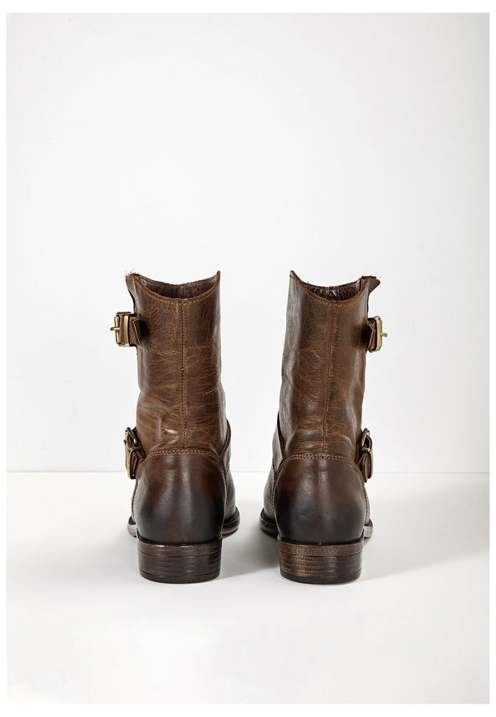 Inuovo Stiefelette Leder Dunkelbraun