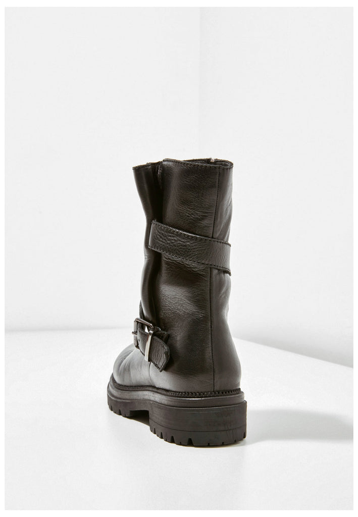 Inuovo Stiefelette Leder Schwarz