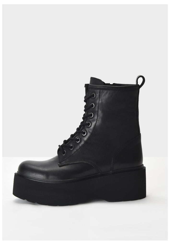 Inuovo Stiefelette Leder Schwarz