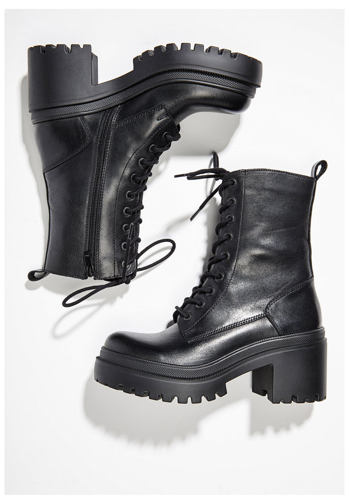 Inuovo Stiefelette Leder Schwarz