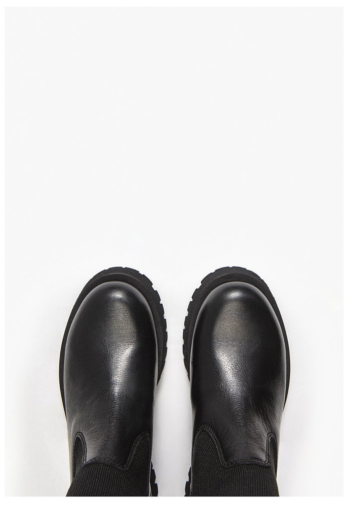 Inuovo Stiefelette Leder Schwarz