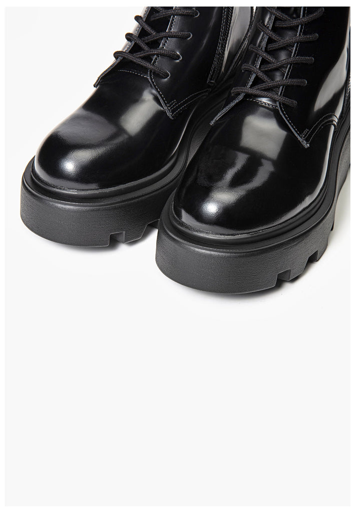 Inuovo Stiefelette Leder Schwarz