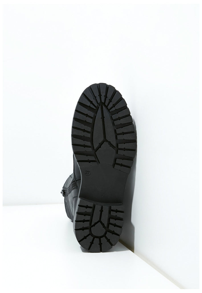 Inuovo Stiefelette Leder Schwarz