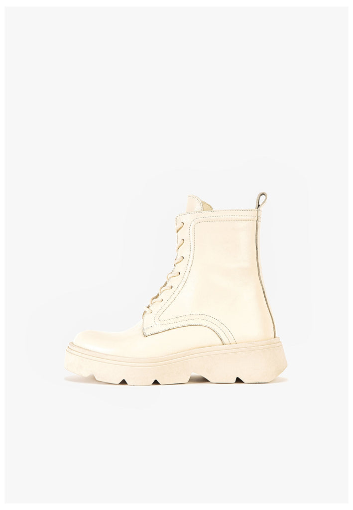 Inuovo Stiefelette Leder Weiß