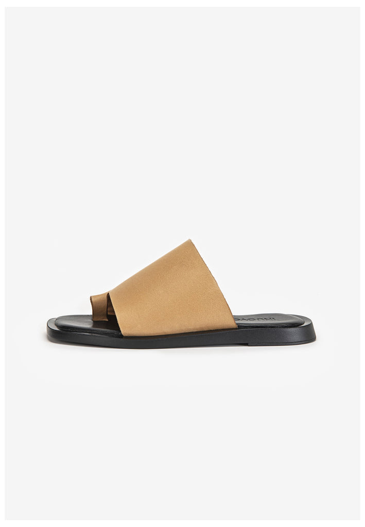 Inuovo Zehensteg Leder Hellbraun