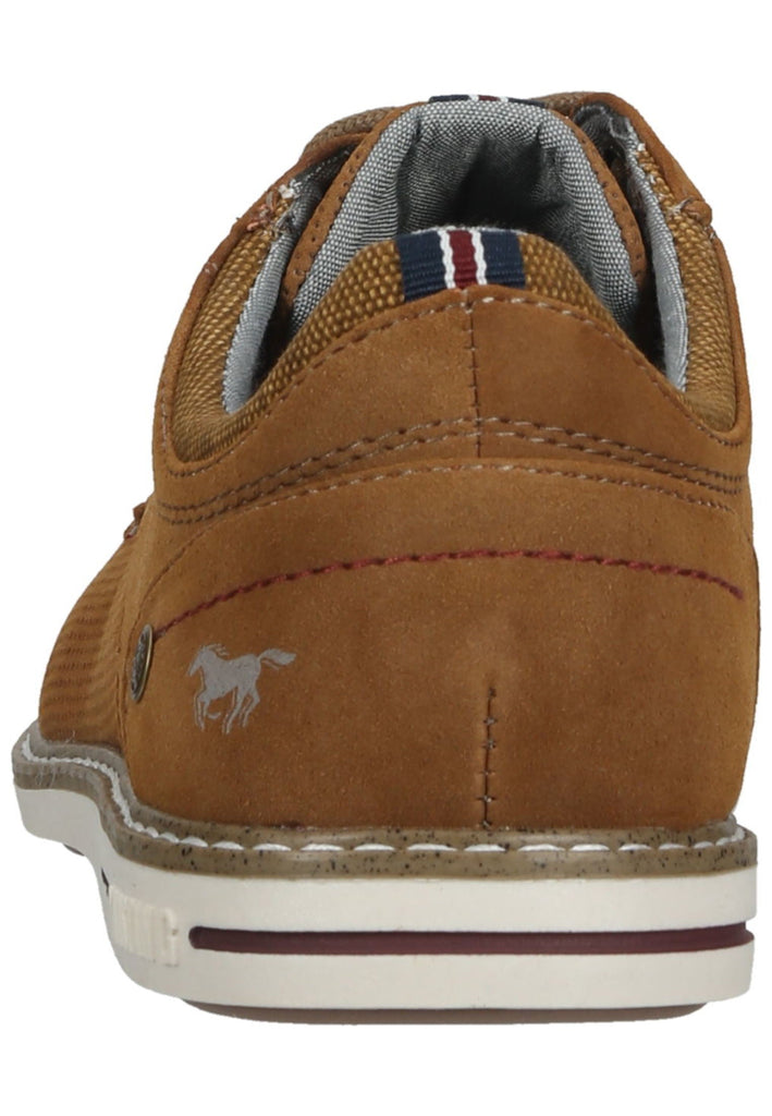 Mustang Halbschuhe Lederimitat Cognac