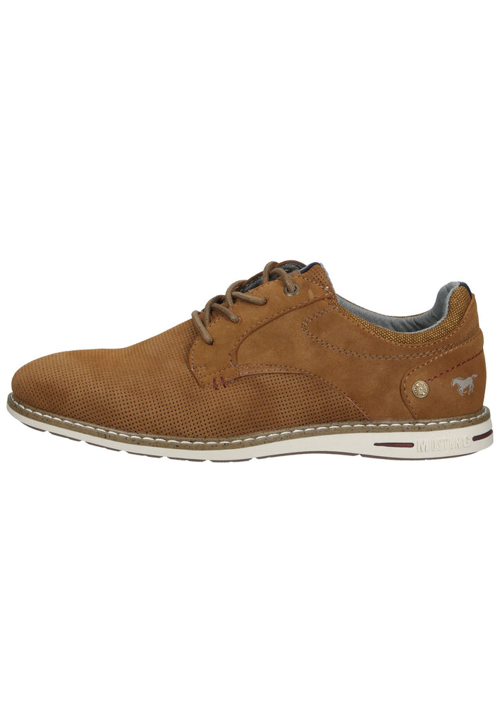 Mustang Halbschuhe Lederimitat Cognac