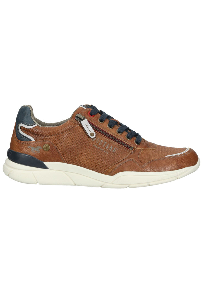 Mustang Halbschuhe Lederimitat Cognac